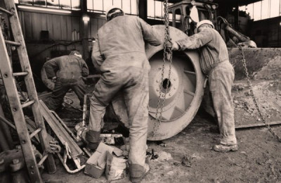 Eastgate Cement Works: The Quarry Garage, 6th April 1991