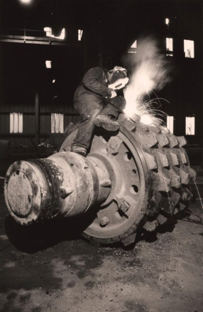 Eastgate Cement Works: Welding Work on the Crusher Drum, 23rd February 1991