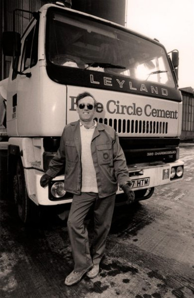 Eastgate Cement Works: Clifford Walton and Road Tanker, 17th February 1991