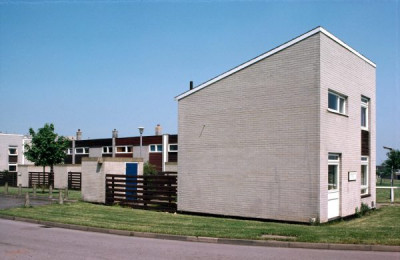 Modern Urban Housing - Peterlee