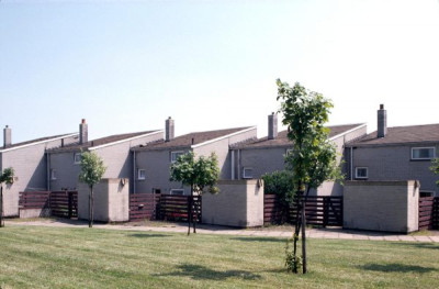 Modern Urban Housing - Peterlee