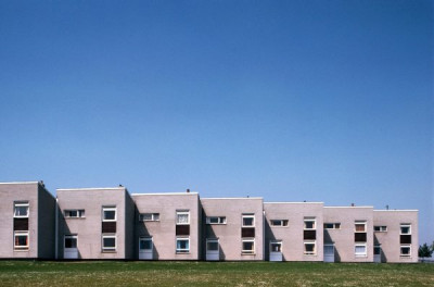 Modern Urban Housing - Peterlee