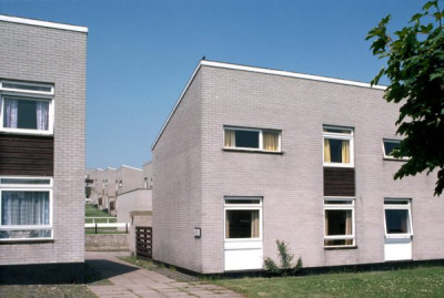 Modern Urban Housing - Peterlee
