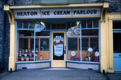 Shop Fronts 26