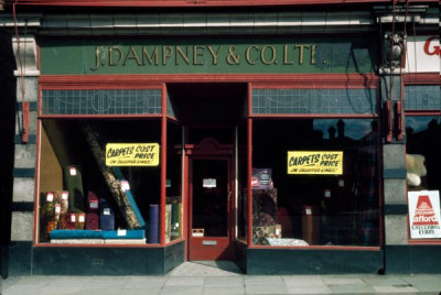 Shop Fronts 31