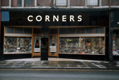 Shop Fronts 66