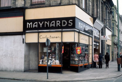 Shop Fronts 68