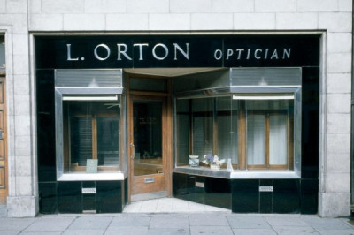 Shop Fronts 71