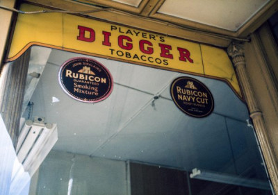 Shop Signs, Typography and Decoration 12