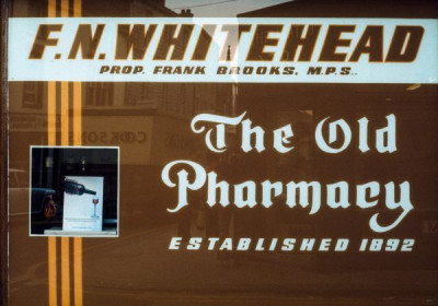 Shop Signs, Typography and Decoration 16