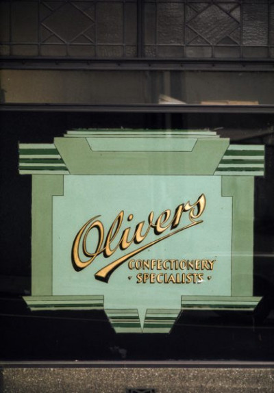 Shop Signs, Typography and Decoration 19