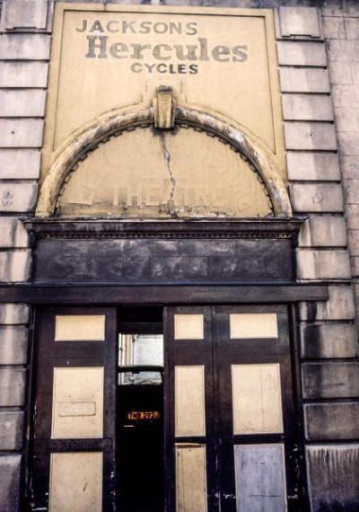 Cinemas 21