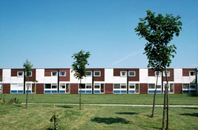Modern Urban Housing - Peterlee