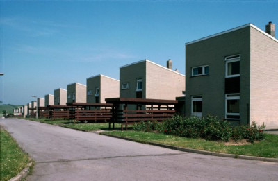 Modern Urban Housing - Peterlee