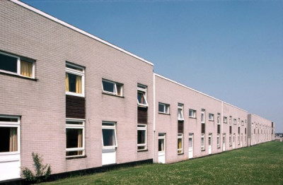 Modern Urban Housing - Peterlee