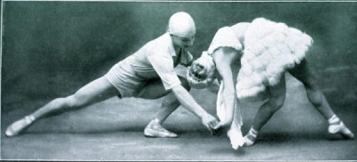 Les Folies Bergere I