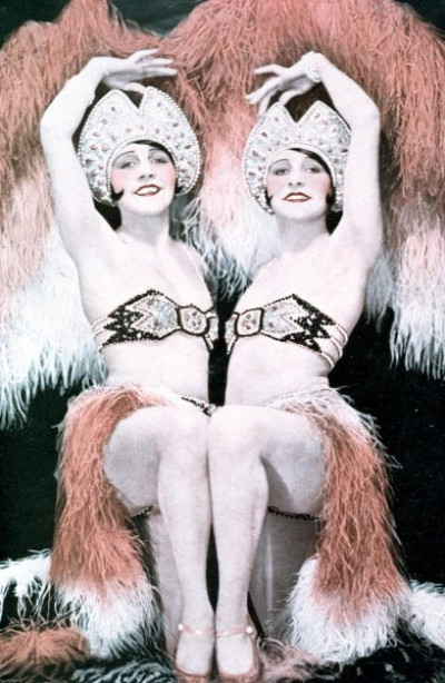 Les Folies Bergere I