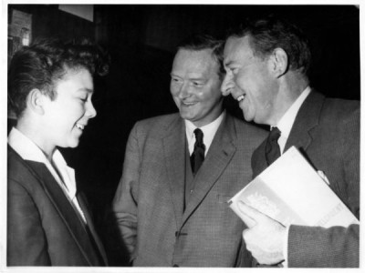 T Dan Smith Archive: TDS with Hugh Gaitskell and boy winner of painting competition, 1960/61