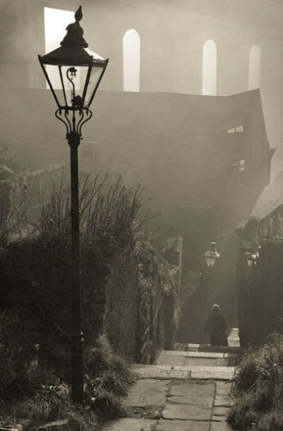 The Long Stairs, 1955