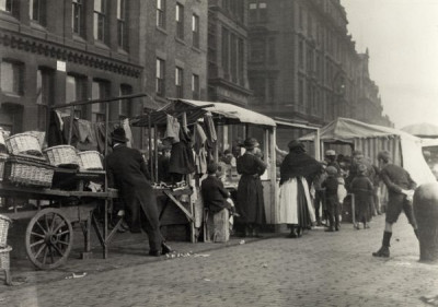 Lee Collection: The Quayside Market, Newcastle, c. 1890s
