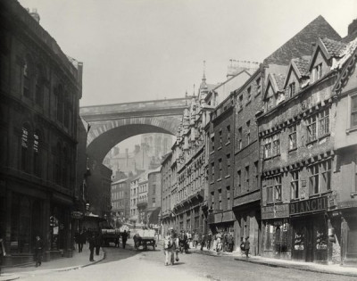 Lee Collection: View of Side, Newcastle, c. 1890s