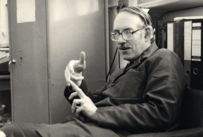 Wills' Factory: Hugh Welch - Wages Administrator, retiring from 33 years service, 1986