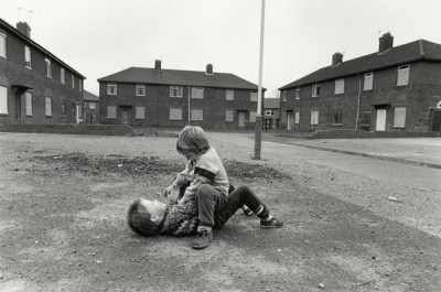 Meadow Well: Children Playing in Retford Gardens, 1988-1991