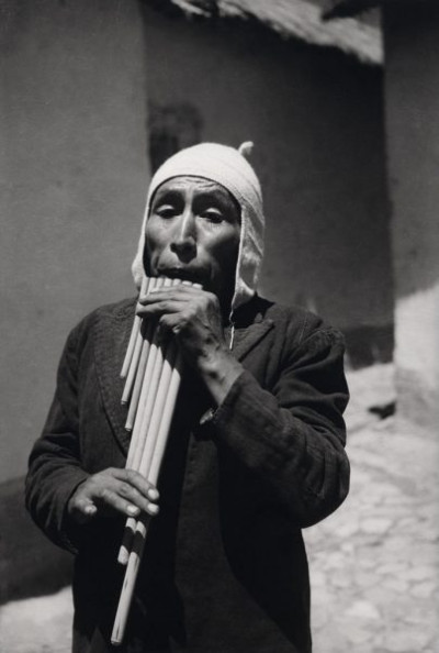 Chambi Collection: Musician playing “Zampona”, Puno, 1925
