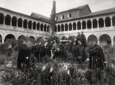 Chambi Collection: Franciscan monks, with Mr. Blysdale, San Francisco Monastery, Cuzco, 1931