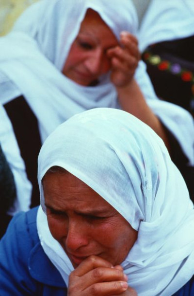 Gaza Strip: Outside military court – relatives weep for their arrested family, 1987/1988