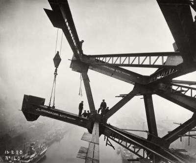 Building the Tyne Bridge: Workers on the Final Stages of the Arch, 13th February 1928