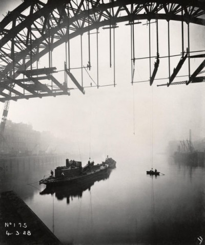 Building the Tyne Bridge: The Final Stages of the Road Platform, 4th March 1928