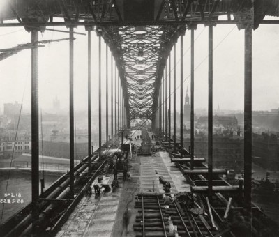 Building the Tyne Bridge: Preparing the Roadway, 22nd May 1928