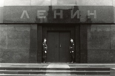 The Russians: Moscow, 1976