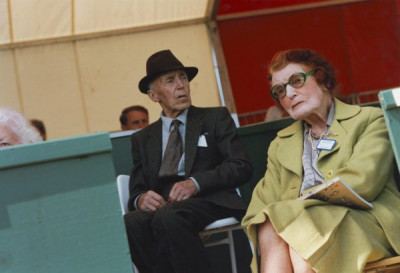 Give My Regards to Elizabeth, 1991/1992