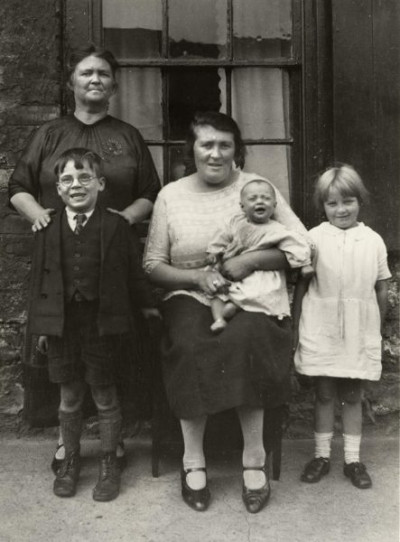 Wheatley Hill: Me mam’s cousins from Washington