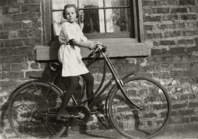 Wheatley Hill: Gladys on her bike. Look at her putting her neb up high.